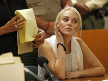Линдсей Лохан (Lindsay Lohan) снова упекли за решетку Линдсей Лохан (Lindsay Lohan) снова упекли за решетку