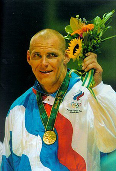 Александр Карелин