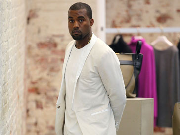 Канье Уэст (Kanye West) отказался от участия в Недели моды в Париже Канье Уэст (Kanye West) отказался от участия в Недели моды в Париже
