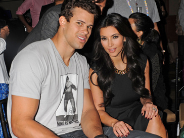 Ким Кардашьян (Kim Kardashian) и Крис Хамфрис (Kris Humphries) Ким Кардашьян (Kim Kardashian) и Крис Хамфрис (Kris Humphries)