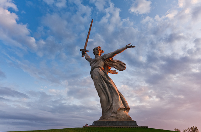 Символ Волгограда не попадёт на новые российские купюры Новые деньги появятся в 2017 году