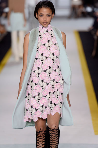 Giambattista Valli осень-зима 2015/16 Giambattista Valli осень-зима 2015/16