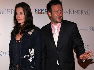 Кортни Кокс (Courteney Cox) и Дэвид Аркетт (David Arquette) продолжают интересовать друг друга после развода Кортни Кокс (Courteney Cox) и Дэвид Аркетт (David Arquette) продолжают интересовать друг друга после развода