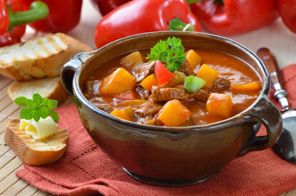 Мясо в горшочке: рецепт приготовления Мясо в горшочке: рецепт приготовления