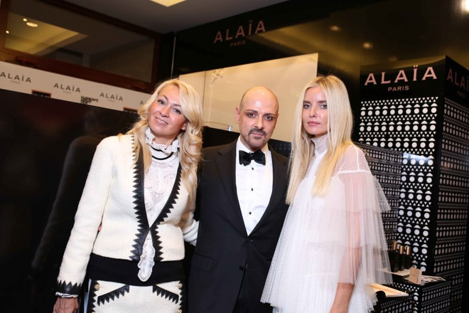ALAIA представил дебютный аромат alaia представил дебютный аромат