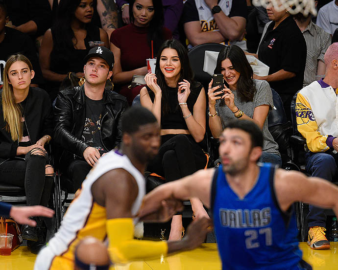 Кендалл Дженнер влюбилась в известного баскетболиста Кендалл Дженнер влюбилась в известного баскетболиста