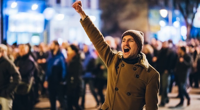 Зачем мы ходим и не ходим на митинги? Зачем мы ходим и не ходим на митинги?
