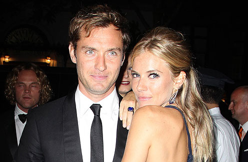 Джуд Лоу (Jude Law) и Сиенна Миллер (Sienna Miller) Джуд Лоу (Jude Law) и Сиенна Миллер (Sienna Miller)