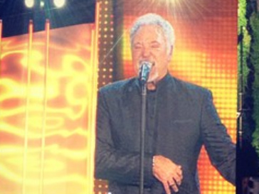 Том Джонс (Tom Jones) Том Джонс (Tom Jones)