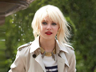 Тейлор Момсен (Taylor Momsen) призналась, что в поездки берет с собой только сухой шампунь Тейлор Момсен (Taylor Momsen) призналась, что в поездки берет с собой только сухой шампунь