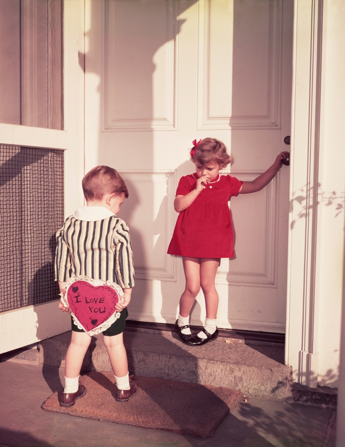 Дети выражают свои чувства искреннее и непосредственнее взрослых 