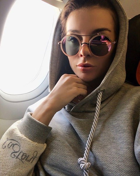 Анна Седокова Анна Седокова начала гастролировать после декрета