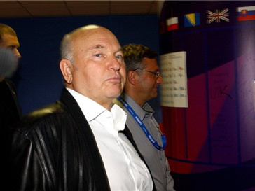 Юрий Лужков уже отправил обеих дочерей за границу Юрий Лужков уже отправил обеих дочерей за границу