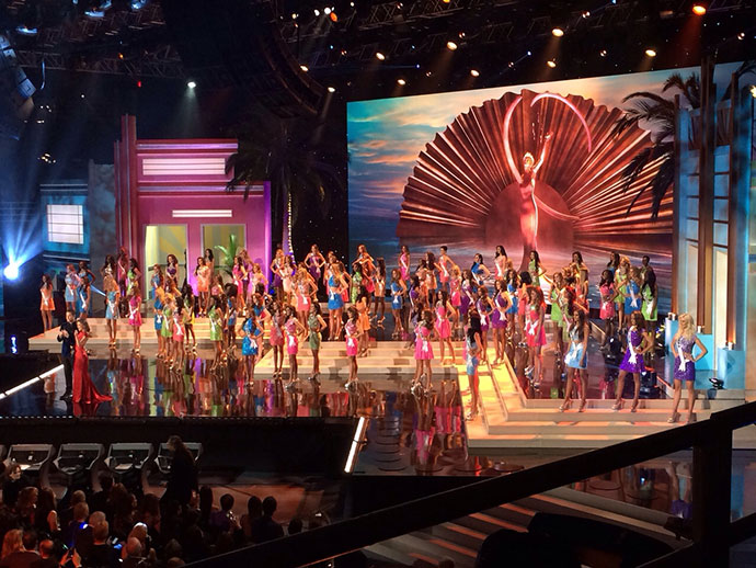 Титул "Мисс Вселенная" достался участнице из Колумбии