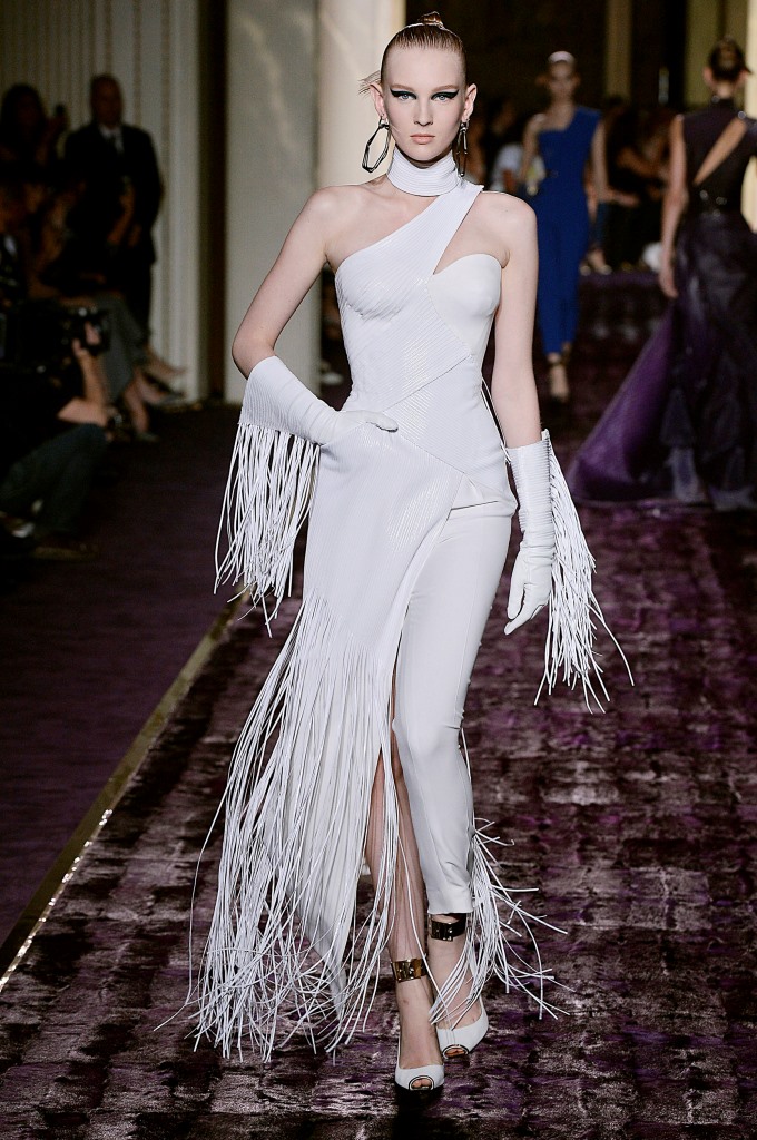 В Париже прошел показ Atelier Versace