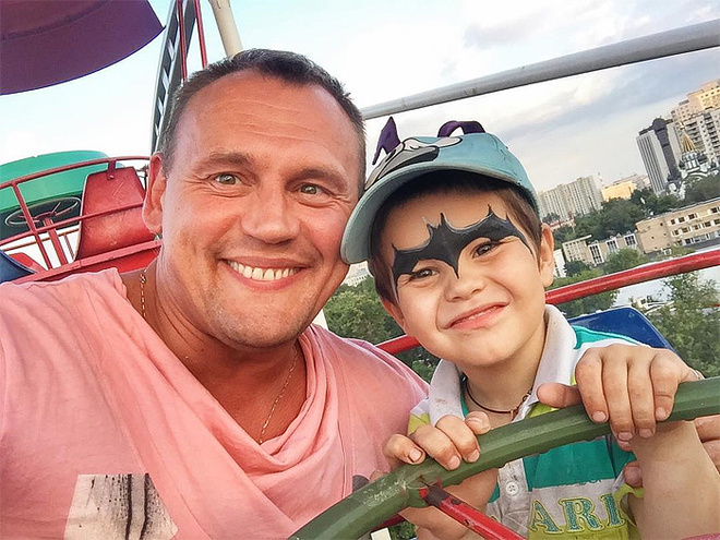 Степан Меньщиков с сыном Ваней Степан Меньщиков с сыном Ваней, фото