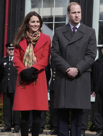 Кейт Миддлтон в пальто Armani