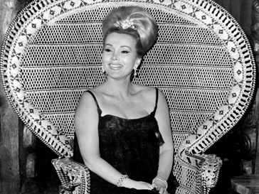 Жа Жа Габор (Zsa Zsa Gabor) до сих пор в больнице Жа Жа Габор (Zsa Zsa Gabor) до сих пор в больнице