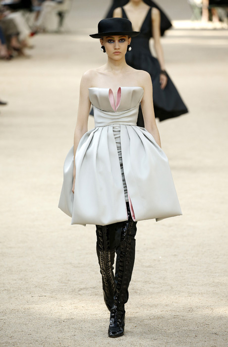 Французский шик: показ Chanel Haute Couture в Париже
