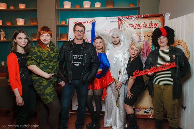 КВИЗ Волгоград, ведущий Матвей Коновалов Женский КВИЗ от Woman's Day