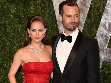 Натали Портман (Natalie Portman) и Бенжамин Мильпье (Benjamin Millepied) вскоре встретятся у алтаря. Натали Портман (Natalie Portman) и Бенжамин Мильпье (Benjamin Millepied) вскоре встретятся у алтаря.