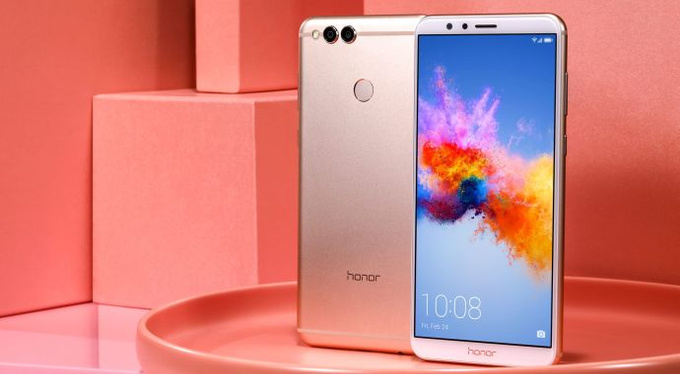 Honor 7X поступает в продажу на российском и мировом рынке Honor 7X поступает в продажу на российском и мировом рынке
