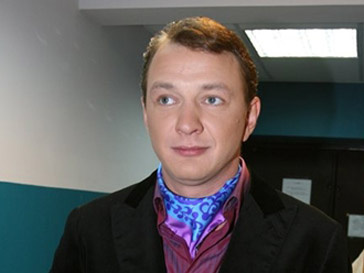 Марат Башаров стал встречаться с новой девушкой Марат Башаров стал встречаться с новой девушкой