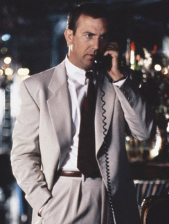Кевин Костнер (Kevin Costner) в фильме «Телохранитель». Кевин Костнер (Kevin Costner)