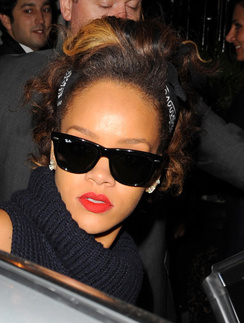 Рианна (Rihanna) Рианна (Rihanna)