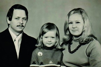 «Все разные черты моих родителей во мне уживаются» «Все разные черты моих родителей во мне уживаются»