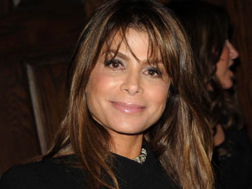 Пола Абдул (Paula Abdul) звонила спасателям Пола Абдул (Paula Abdul) звонила спасателям
