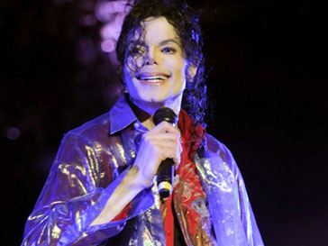 Майкл Джексон (Michael Jackson), который скончался несколько лет назад, все еще не уладил свои дела на этом свете Майкл Джексон (Michael Jackson), который скончался несколько лет назад, все еще не уладил свои дела на этом свете