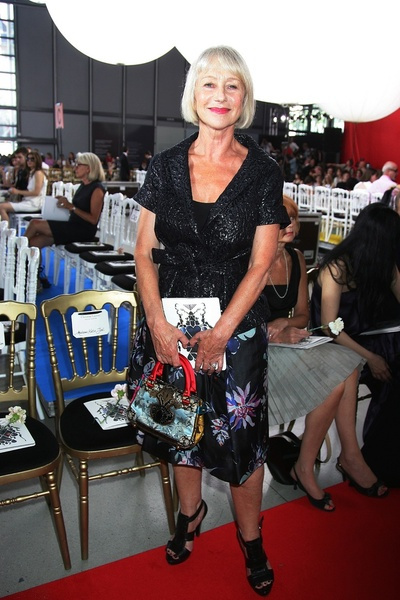 Хелен Миррен (Helen Mirren) на показе Chanel Хелен Миррен (Helen Mirren) на показе Chanel