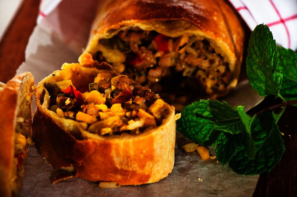 Мясной штрудель Мясной штрудель