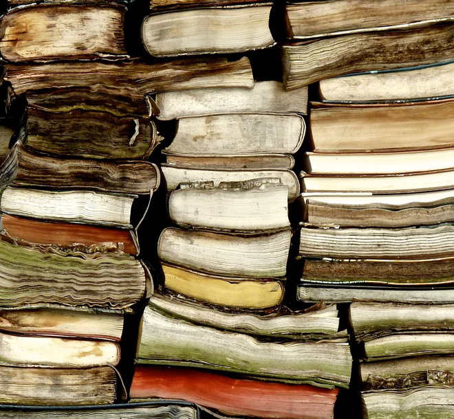 куда отдать старые книги куда отдать старые книги