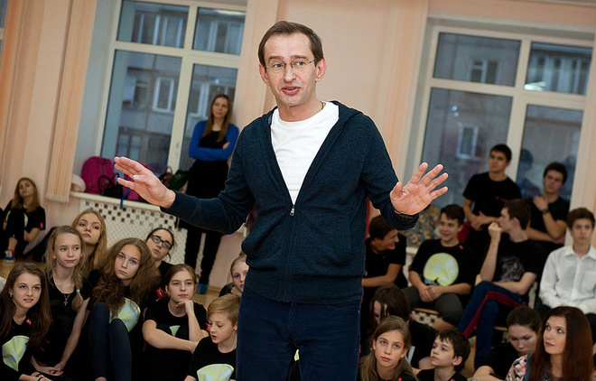 Константин Хабенский на репетиции спектакля "Поколение маугли" Константин Хабенский на репетиции спектакля "Поколение маугли"