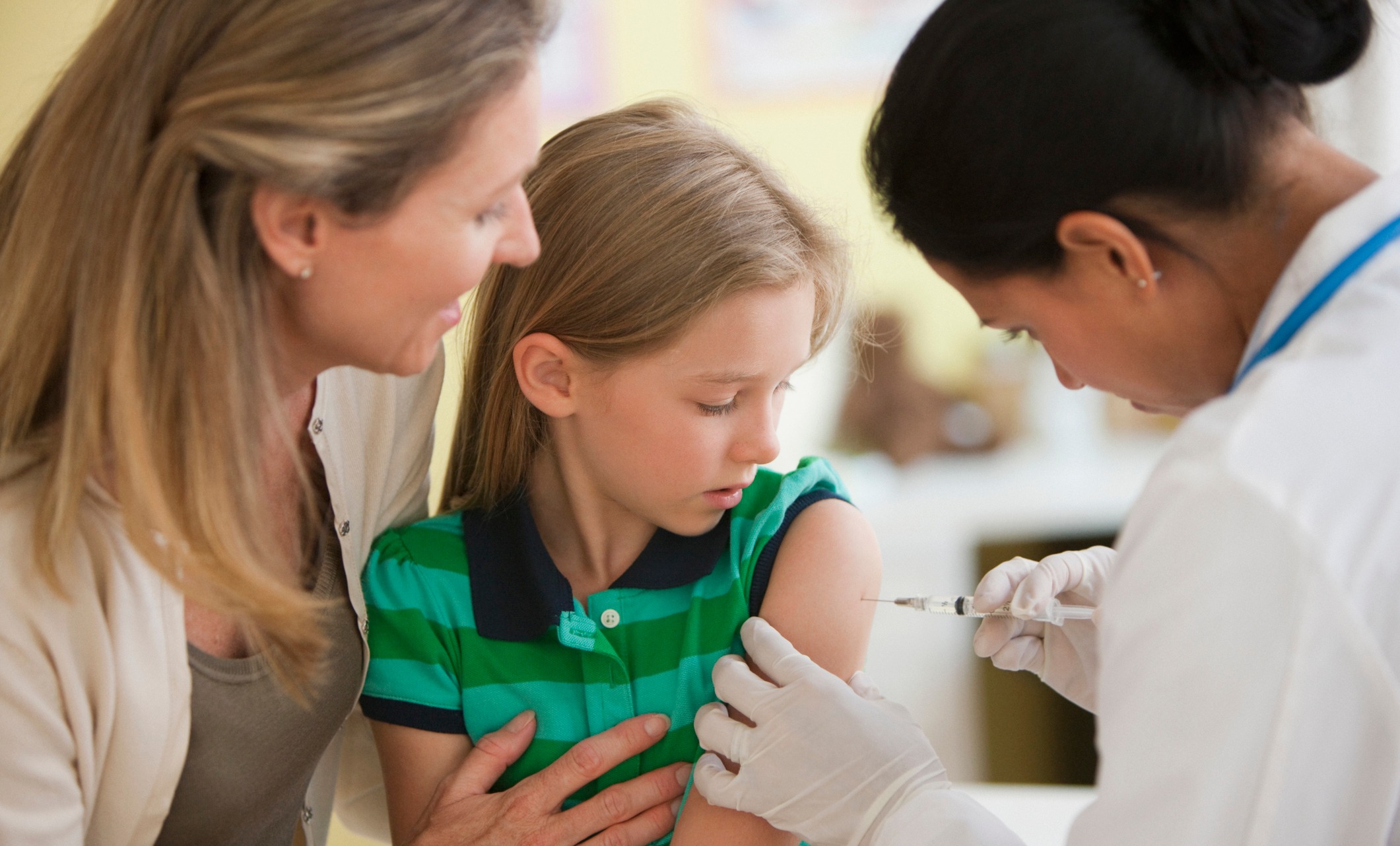 Дети с чёрными зрачками от вакцинированных родителей
