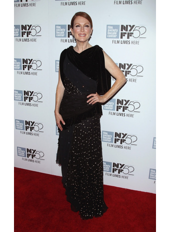 Джулианна Мур