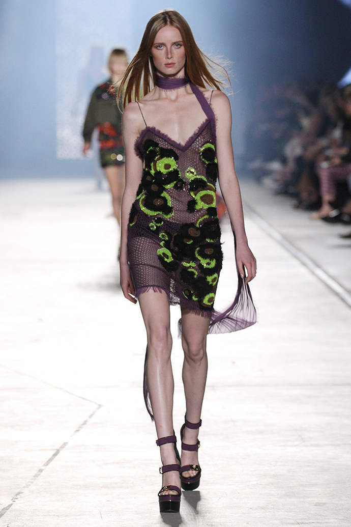 Фото вещей от Versace