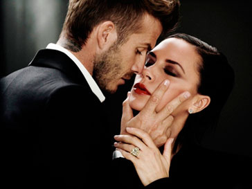 Виктория Бекхэм (Victoria Beckham) и Дэвид Бекхэм (David Beckham) остаются одной из самых счастливых звездных пар Виктория Бекхэм (Victoria Beckham) и Дэвид Бекхэм (David Beckham) остаются одной из самых счастливых звездных пар