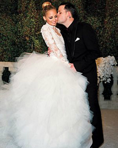 Николь Ричи в платье Marchesa