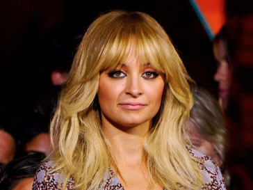 Николь Ричи (Nicole Richie) смогла стать одним из самых успешных дизайнеров украшений Николь Ричи (Nicole Richie) смогла стать одним из самых успешных дизайнеров украшений