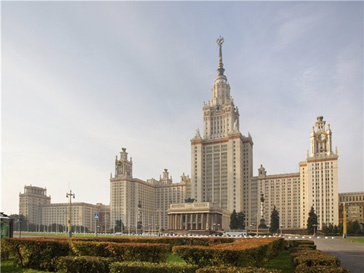 МГУ в сотне лучших ВУЗов МГУ в сотне лучших ВУЗов