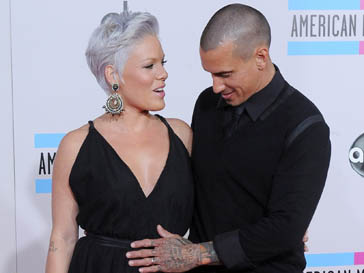 Пинк (Pink) и Кэри Харт (Carey Hart) ждут прибавления Пинк (Pink) и Кэри Харт (Carey Hart) ждут прибавления