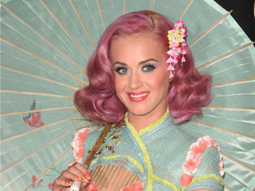 Кэти Перри (Katty Perry) удостоилась трех наград на MTV VMA Кэти Перри (Katty Perry) удостоилась трех наград на MTV VMA