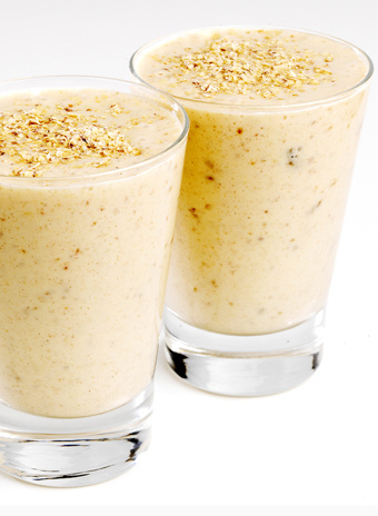 Овсяные смузи с ягодами