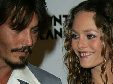 Ванесса Паради (Vanessa Paradis) и Джонни Депп Ванесса Паради (Vanessa Paradis) и Джонни Депп