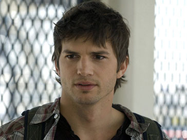 Эштон Катчер (Ashton Kutcher) раскритиковал Джорджа Буша Эштон Катчер (Ashton Kutcher) раскритиковал Джорджа Буша