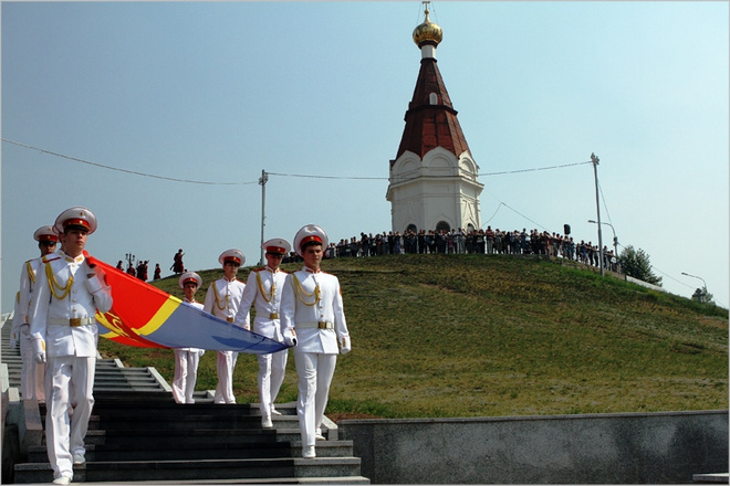 Церемония поднятия флага Красноярска Церемония поднятия флага Красноярска