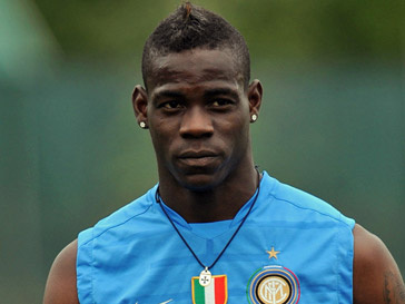 Марио Балотелли (Mario Balotelly) Марио Балотелли (Mario Balotelly)